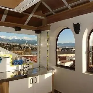Golondrinas De La Alhambra , Granada Spanje